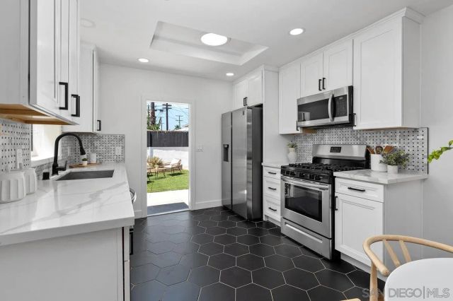 4484 Marlborough Ave, San Diego, CA 92116