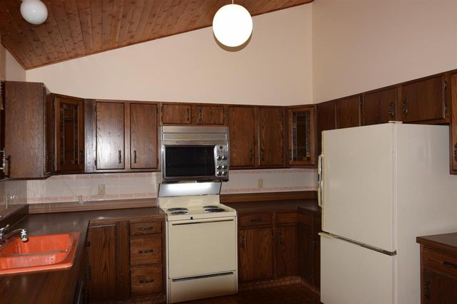 206 BUCHANAN STREET, Unknown, WI 54140