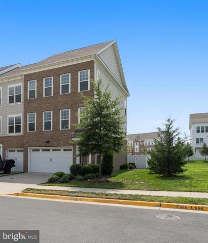 42947 RUNNING CREEK SQ, Leesburg, VA 20175