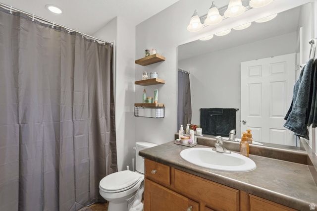 2472 S ANDOVER, West Haven, UT 84401