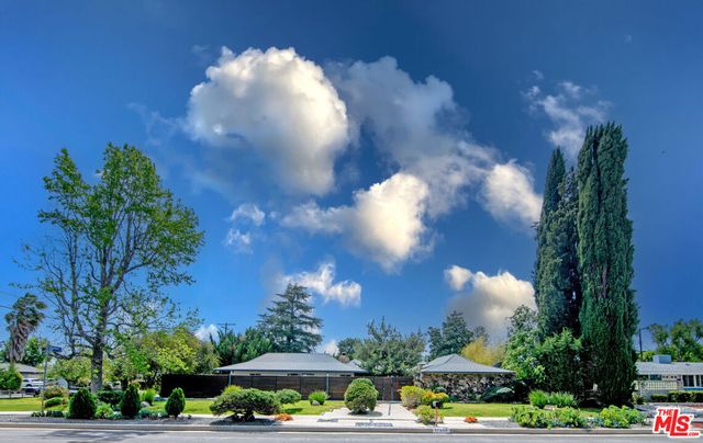 17600 Lemarsh Street, Northridge, CA 91325