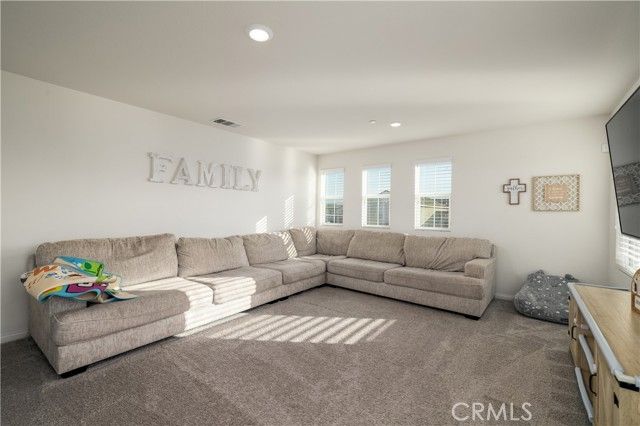 30538 Oasis Rd., Murrieta, CA 92563