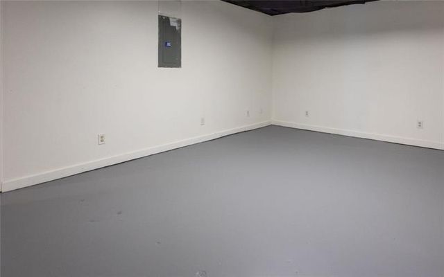 55 Presidential Drive, Dallas, GA 30157
