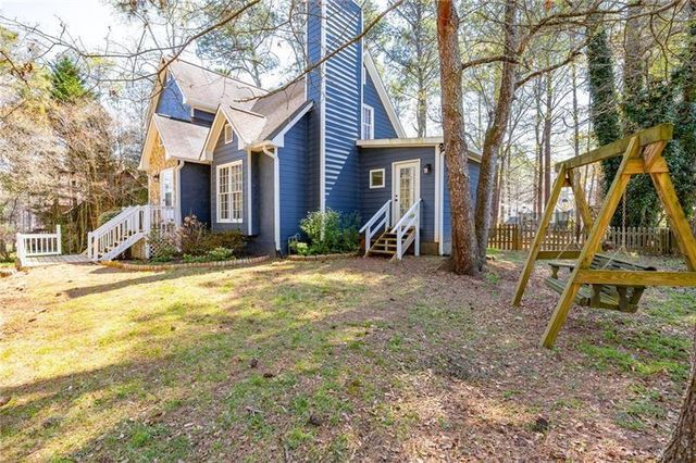 55 Presidential Drive, Dallas, GA 30157