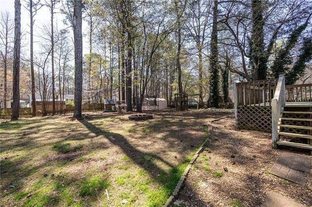55 Presidential Drive, Dallas, GA 30157