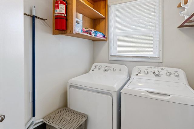 110 W Gray Ct, Spokane, WA 99205