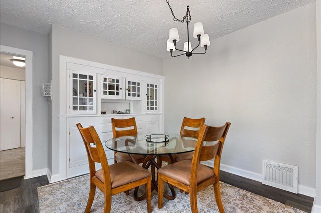 110 W Gray Ct, Spokane, WA 99205