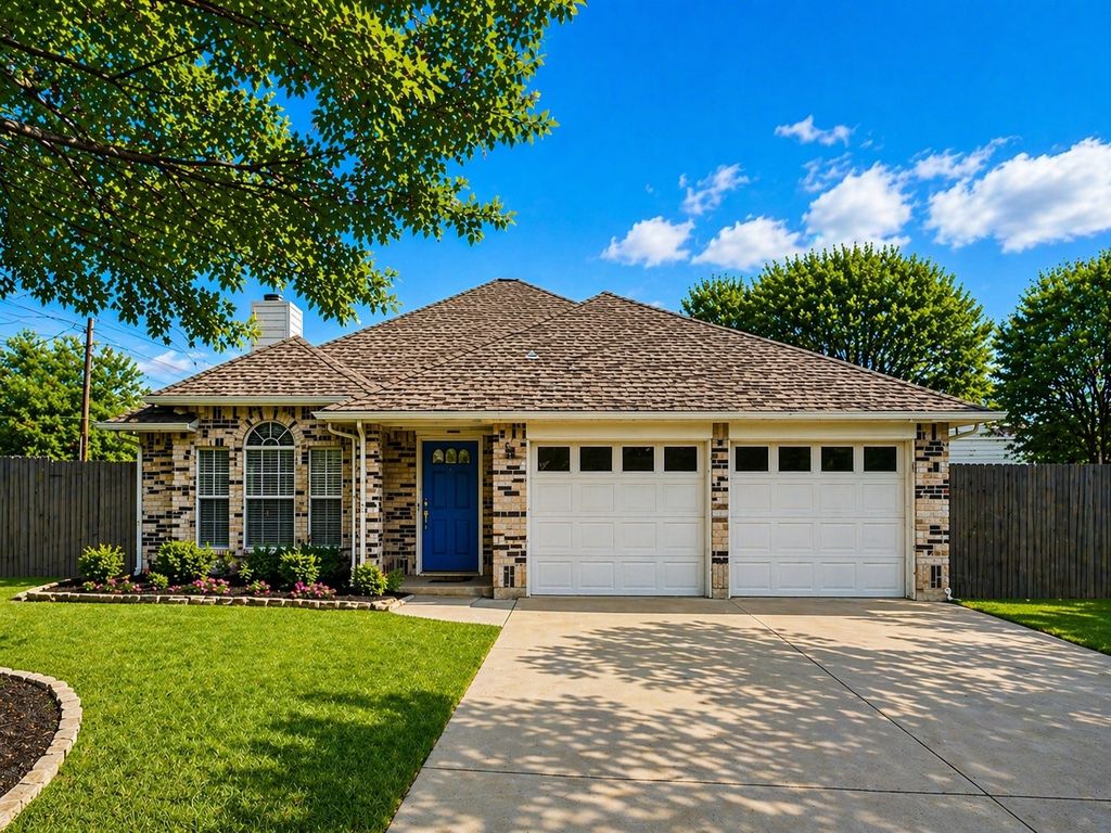 2829 Salado Trail, Fort Worth, TX 76118