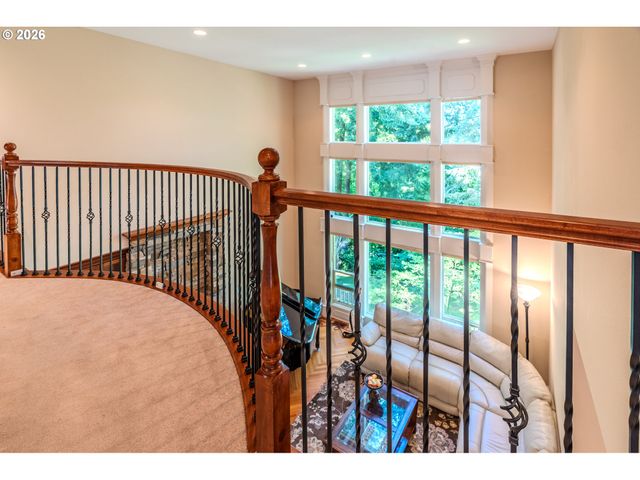 13743 Se CLAREMONT St, Happy Valley, OR 97086