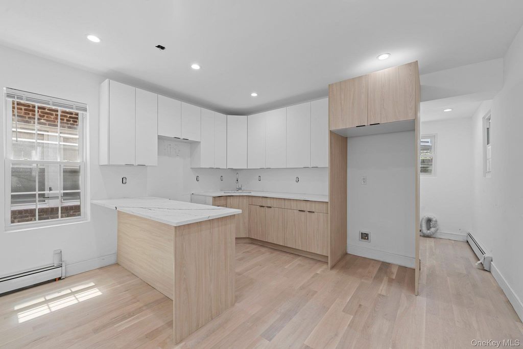 137-64 Westgate Street, Springfield Gardens, NY 11413 — photo 5
