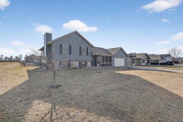 2603 Omaha Drive, Janesville, WI 53546