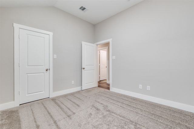 634 Bethpage Avenue, Dallas, TX 75217