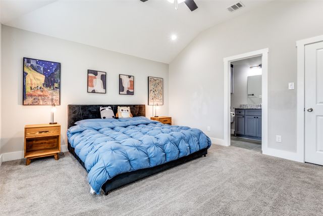 634 Bethpage Avenue, Dallas, TX 75217