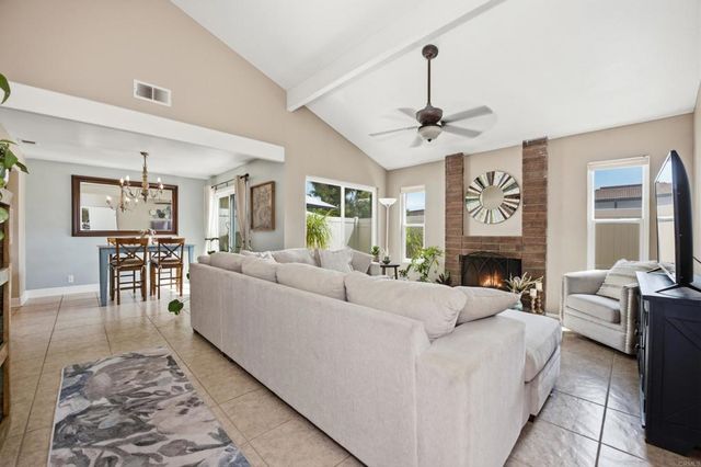 3553 Coconut Way, Oceanside, CA 92058