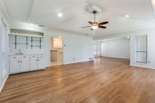 4223 Lawngate Drive, Dallas, TX 75287