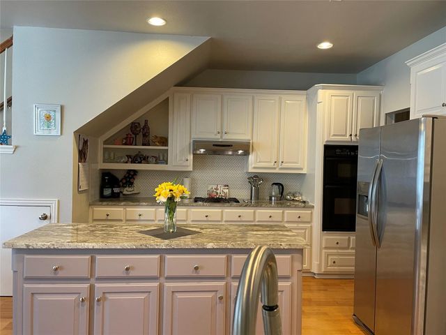 207 Bob O Link Drive, Southlake, TX 76092