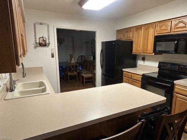 2200 Covered Bridge WAY, Virginia Beach, VA 23454