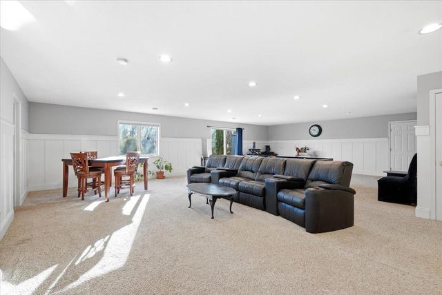 55 Emerson Valley Drive, River Falls, WI 54022