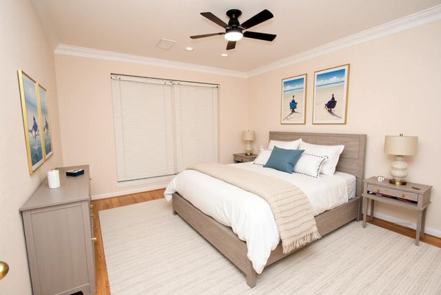 611 Woodcastle Bend, Houston, TX 77094