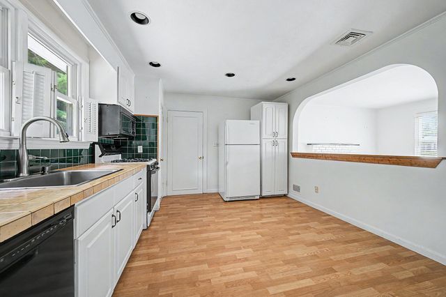 57 Gleason St., Framingham, MA 01701