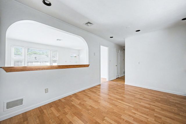 57 Gleason St., Framingham, MA 01701