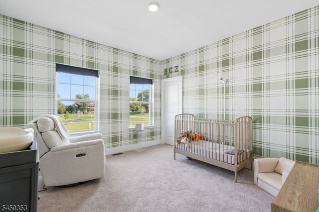 99 Ventura Dr, East Hanover Twp., NJ 07936