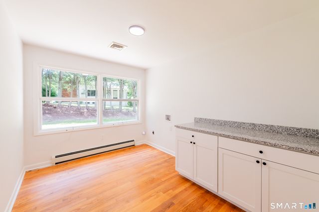 2 Sherwood Lane, Norwich, CT 06360