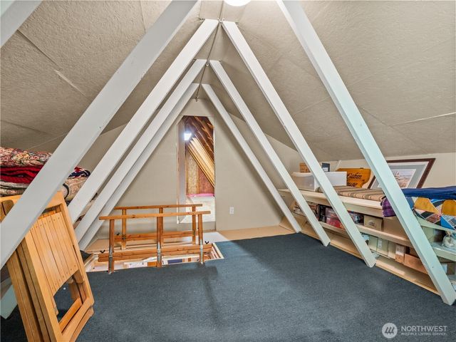 400 N Finch Creek Road, Hoodsport, WA 98548