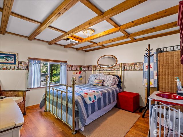 400 N Finch Creek Road, Hoodsport, WA 98548