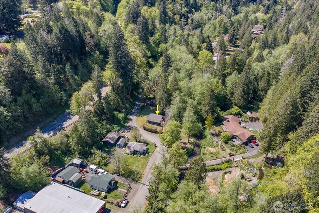 400 N Finch Creek Road, Hoodsport, WA 98548