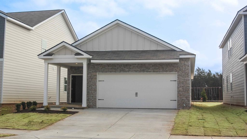 4911 Sandringham Lane, Murfreesboro, TN 37129