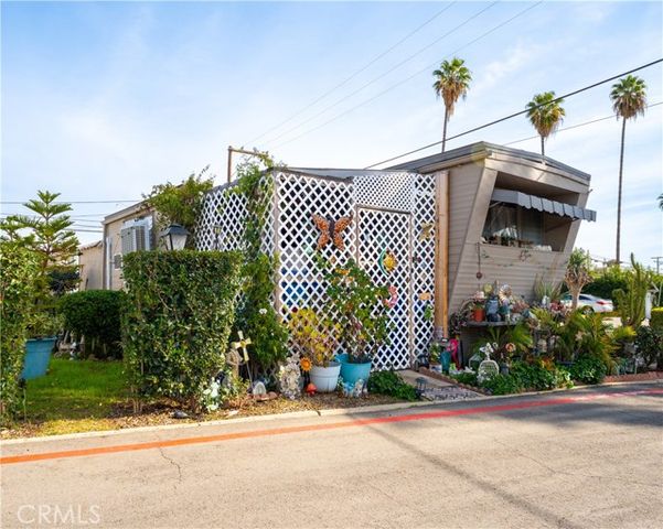 12650 California St 15, Yucaipa, CA 92399