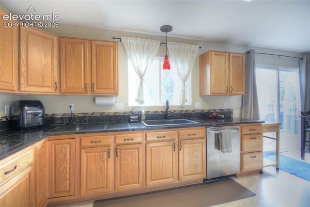 17085 Foxcross Drive, Monument, CO 80132