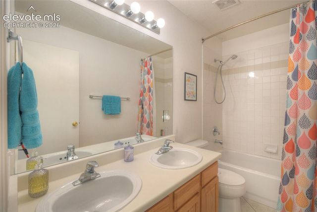 17085 Foxcross Drive, Monument, CO 80132