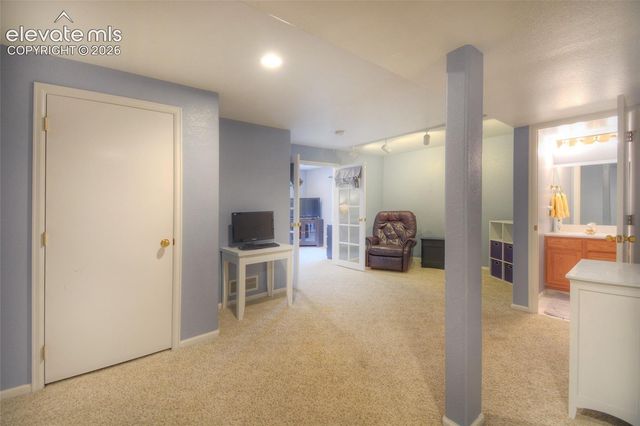17085 Foxcross Drive, Monument, CO 80132