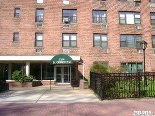 124 Smith Street 1B, Freeport, NY 11520