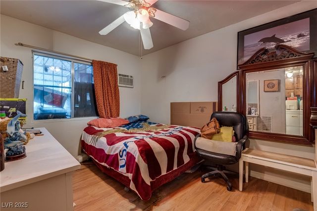 1902 Weldon Place, Las Vegas, NV 89104