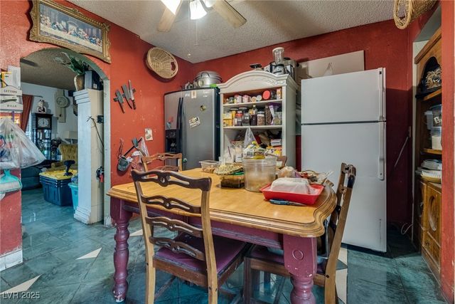 1902 Weldon Place, Las Vegas, NV 89104