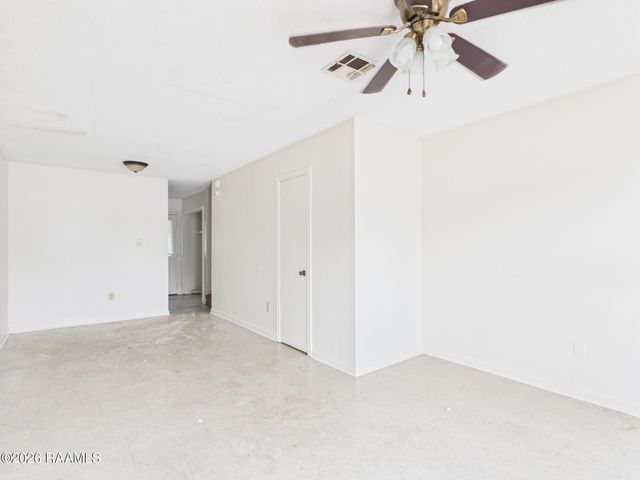 104 Country Lane C, Lafayette, LA 70508