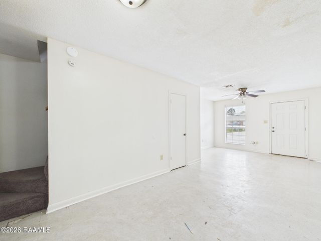 104 Country Lane C, Lafayette, LA 70508