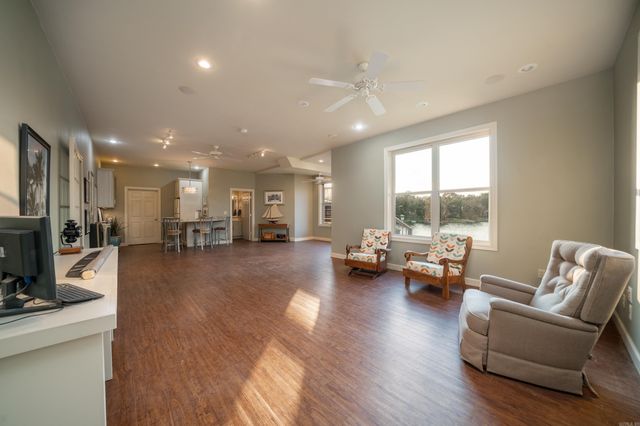 370 Chappel Hill, Hot Springs, AR 71913