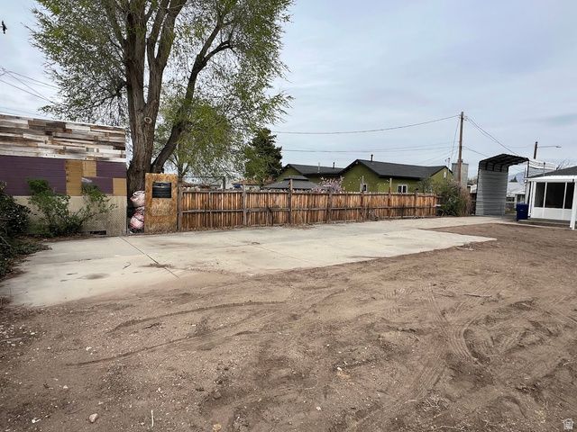 5558 S 4170 W, Salt Lake City, UT 84118