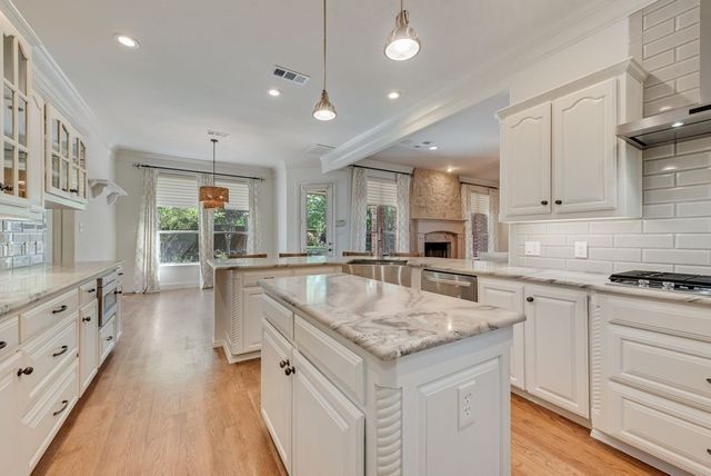 6405 Remington Parkway, Colleyville, TX 76034