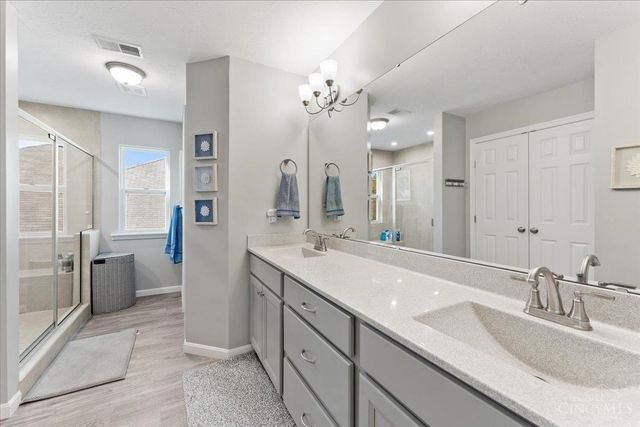 4039 Oakland Hills Drive, Goshen Twp, OH 45122