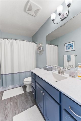 4039 Oakland Hills Drive, Goshen Twp, OH 45122