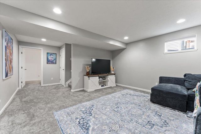 4039 Oakland Hills Drive, Goshen Twp, OH 45122