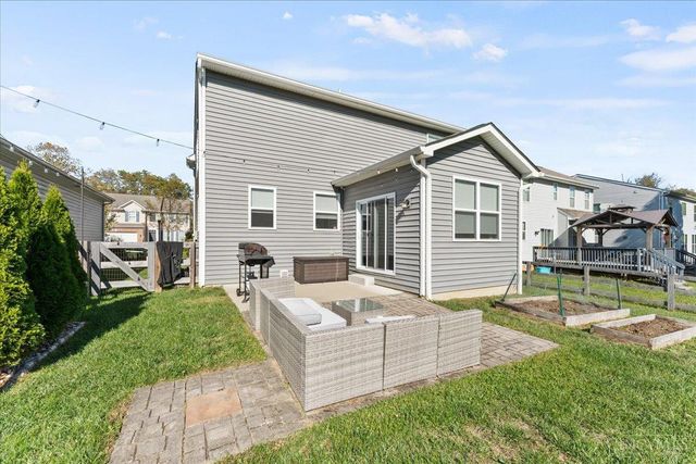 4039 Oakland Hills Drive, Goshen Twp, OH 45122