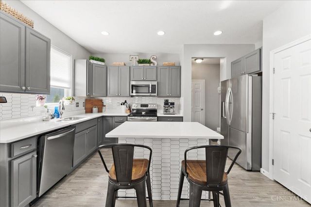 4039 Oakland Hills Drive, Goshen Twp, OH 45122