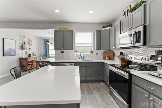 4039 Oakland Hills Drive, Goshen Twp, OH 45122