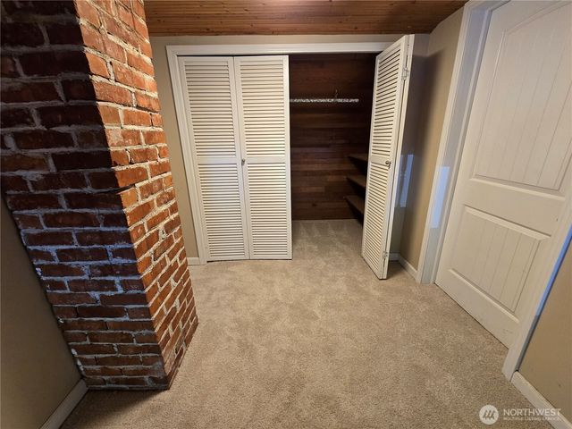 21911 123rd Avenue NE, Arlington, WA 98223